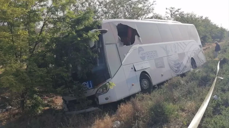 Konya Ereğli'de Yolcu Otobüsü Devrildi: 1 Ölü, 26 Yaralı!