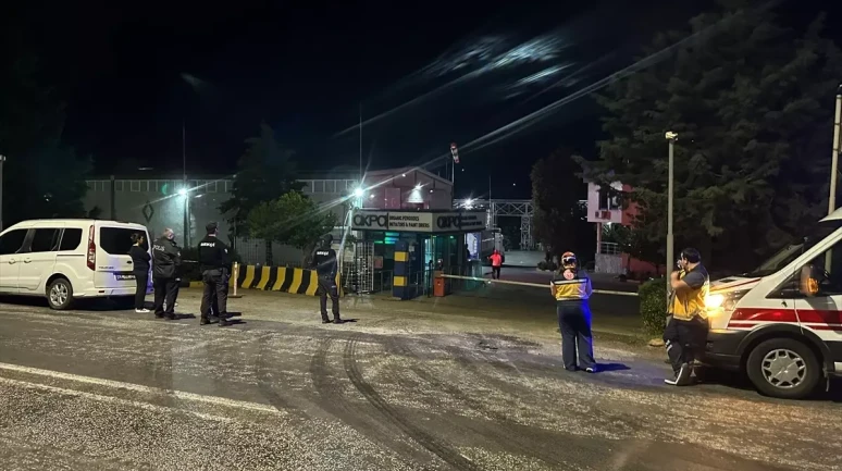 Tekirdağ'ın Muratlı ilçesinde bulunan kimya fabrikasında yangın çıktı!