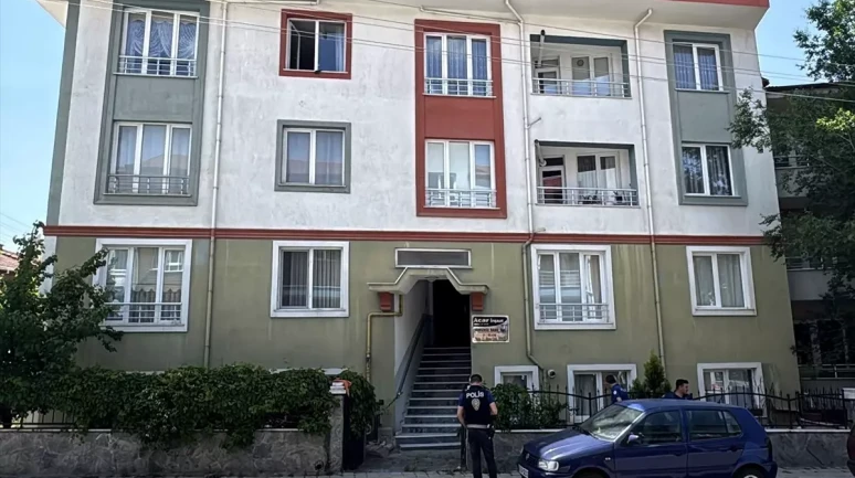 Kütahya'da Pencere Silen Kadın Nursel Karaca 3. Kattan Düştü!