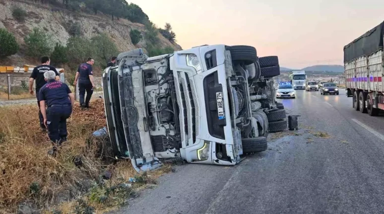 Balıkesir'de Meydana Gelen Tır Kazası Büyük Felakete Yol Açtı!