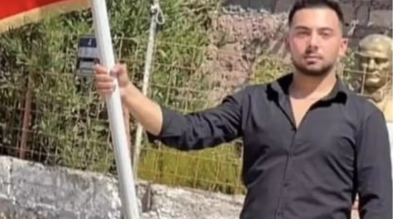 İzmir Dikili'de Muhammet Kulak Balıklama Atlarken Hayatını Kaybetti!