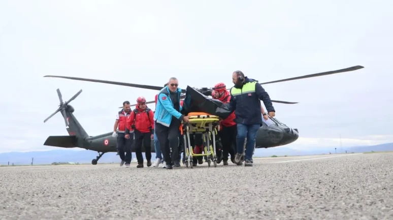 Pilot Mehmet Demirci'nin Cansız Bedeni Erzurum'a Getirildi!