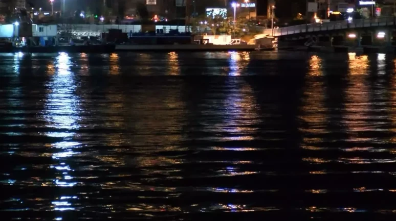 Haliç Metro Köprüsü'nden Düşen Kişi İçin Arama Kurtarma Başlatıldı!