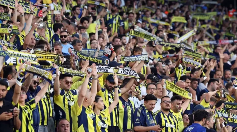 Edson Alvarez Sakatlığı: Fenerbahçe'de Meksika Maçından Kötü Haber Geldi!