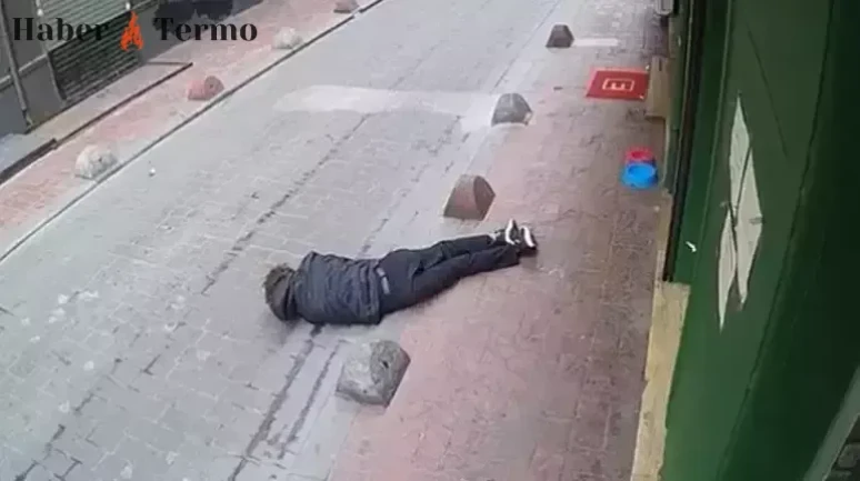 Beyoğlu'nda Güvenlik Dehşeti: "Adam Dövdüm" Dedi, Tutuklandı