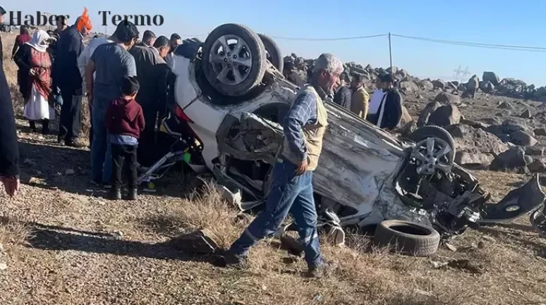 Şırnak İdil'de İki Araç Çarpıştı: 7 Kişi Yaralandı
