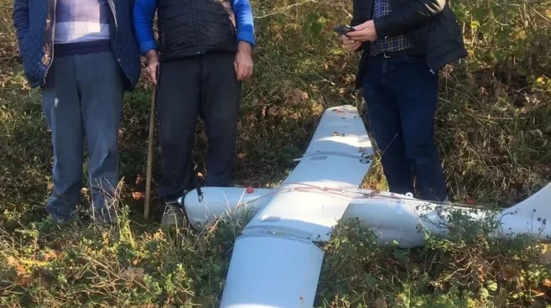 İzmit'e Rus Menşeli Orlan-10 İHA Düştü: İçişleri'nden Açıklama