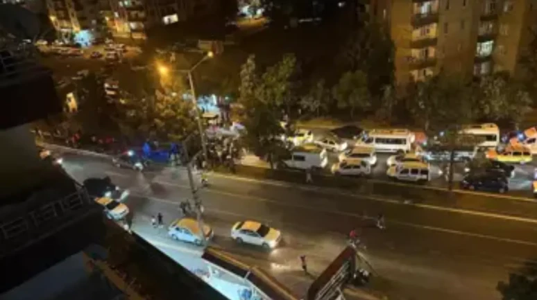 Diyarbakır Bağlar'da feci motosiklet kazası: 3 kişi yaralandı!