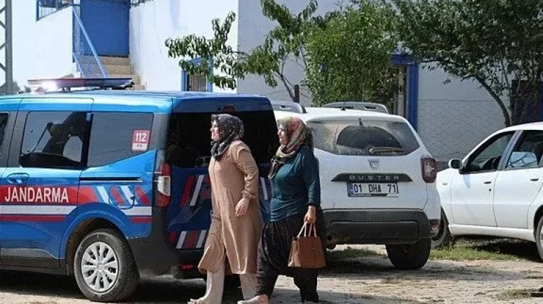 Adana Kozan'da Şofben Parasıyla Başlayan Kavga Cinayetle Son Buldu Kiracısını Öldürdü.