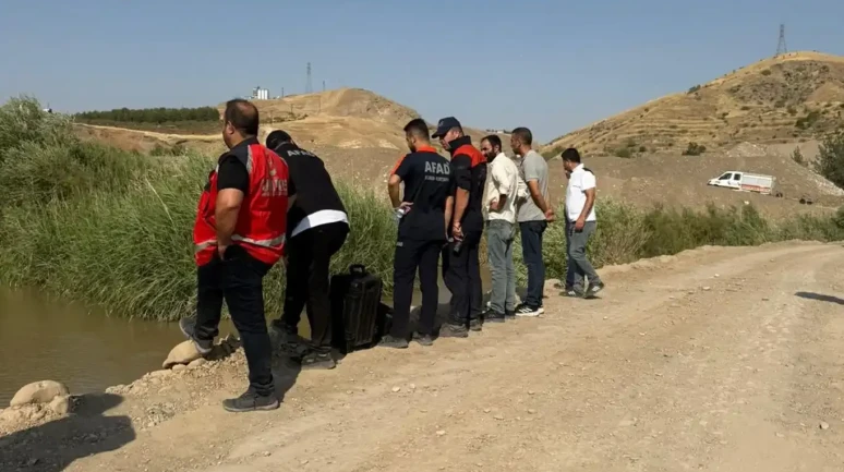 Siirt'te Kezer Çayı'nda Aramalar Sonuçlandı: Çocuk Ölü Bulundu