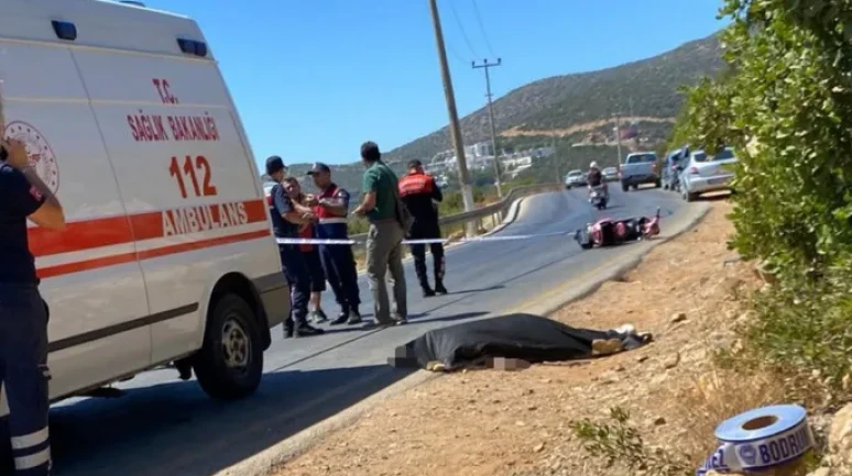 Muğla Bodrum'da Feci Kaza: Rıdvan Acar Motosikletiyle Hafif Ticari Araçla Çarpışarak Öldü