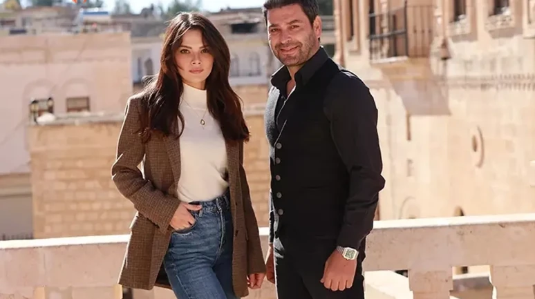 Ozan Akbaba ve Sinem Ünsal'ın Uzak Şehir Set Ücretleri Belli Oldu