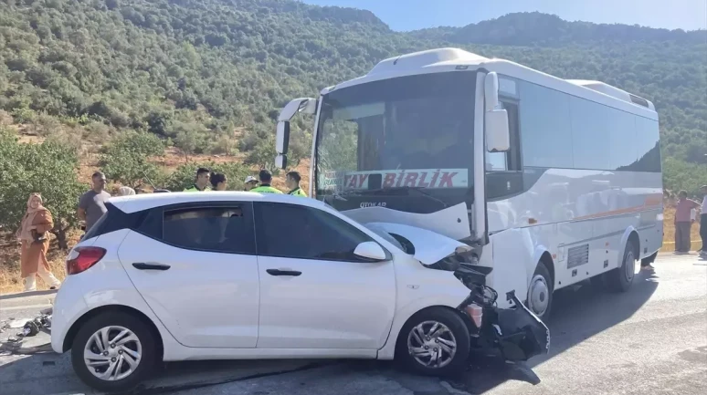 Gaziantep'te Zeynep Demir Zincirleme Kazada Öldü: 3 Yaralı