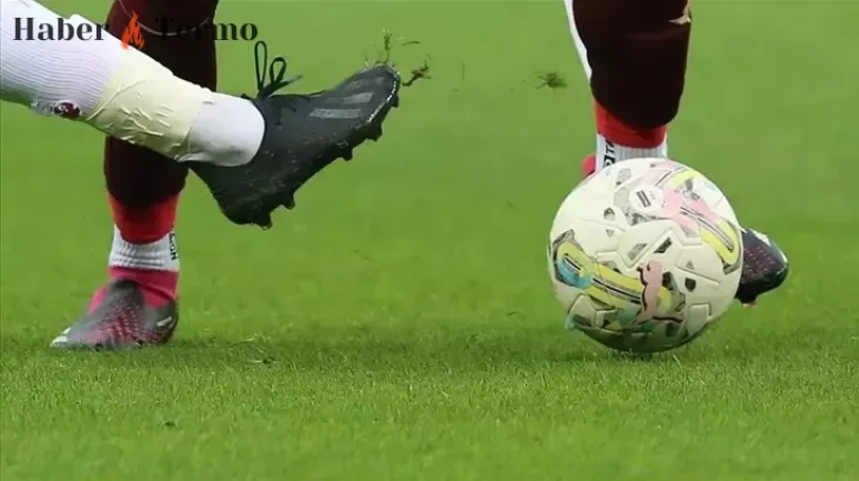 12 Ağustos Maçları: Fenerbahçe-Feyenoord Hangi Kanalda Canlı?