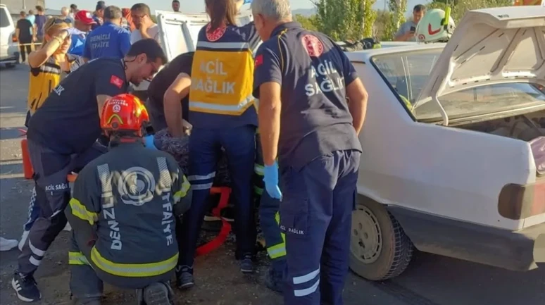 Denizli Acıpayam'da Zincirleme Trafik Kazası: 1 Ölü, 5 Yaralı!