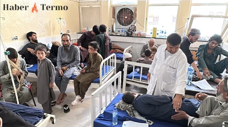 Afganistan'da meydana gelen 6 büyüklüğündeki Depremde Binlerce Can Kaybı Var