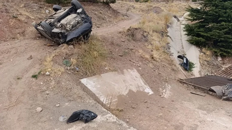 Malatya Hekimhan'da Otomobil Drenaj Kanalına Düştü: Sürücü Yaralandı!