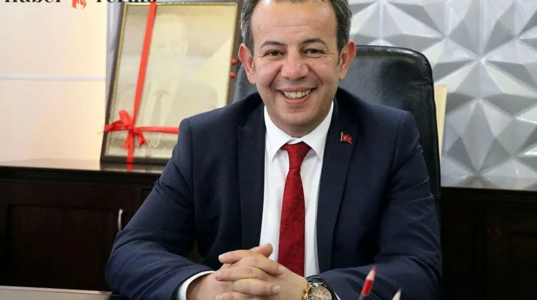 Tanju Özcan: Bolu Doğumlu Avukat ve CHP Belediye Başkanı