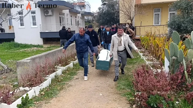 Manavgat Side'de Şüpheli Ölüm: İbrahim Doğan Evinde Ölü Olarak Bulundu