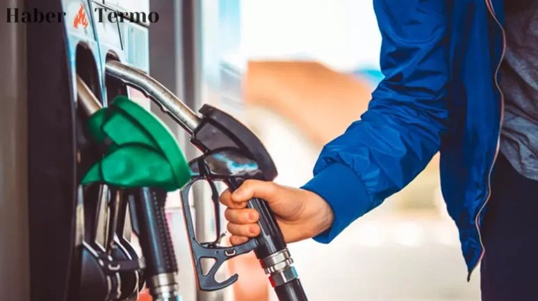 Akaryakıt Fiyatlarına Okkalı Zam Kapıda: Benzin ve Motorin Art arda Artıyor