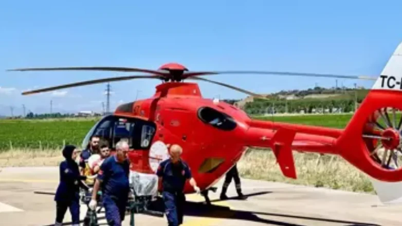 Diyarbakır Lice'de Tendonu Kesilen Zeynel Buluttekin Helikopterle Taşındı!